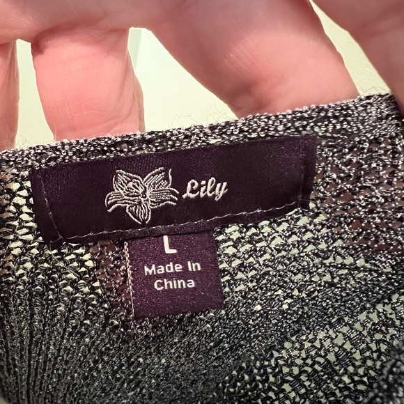 **NWOT** Gray mesh top - Picture 5 of 5